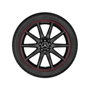 Jante AMG GLA 156 - 8 J x 20 pouces ET 43,5 Coloris noir Rebord de jante peint en rouge