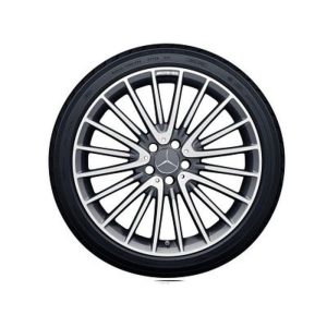 Jante AMG GLA 156 - 8 J x 20 pouces ET 43,5 Multibranches Gris titane