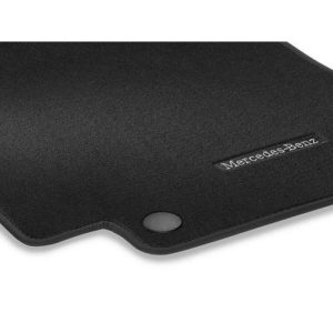 27145-large_default.jpg Jeu 4 Tapis Velours Noir GLE W167
