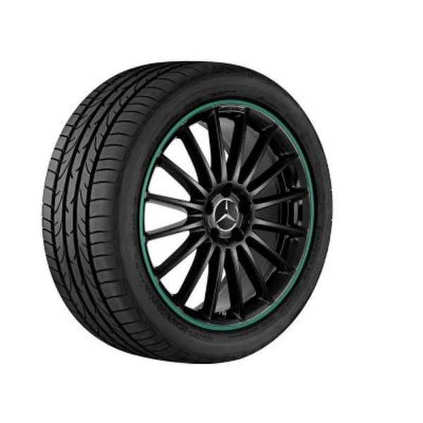 Jante AMG CLA W117 - 8 J x 19 pouces ET 48 - Rebord de jante vert